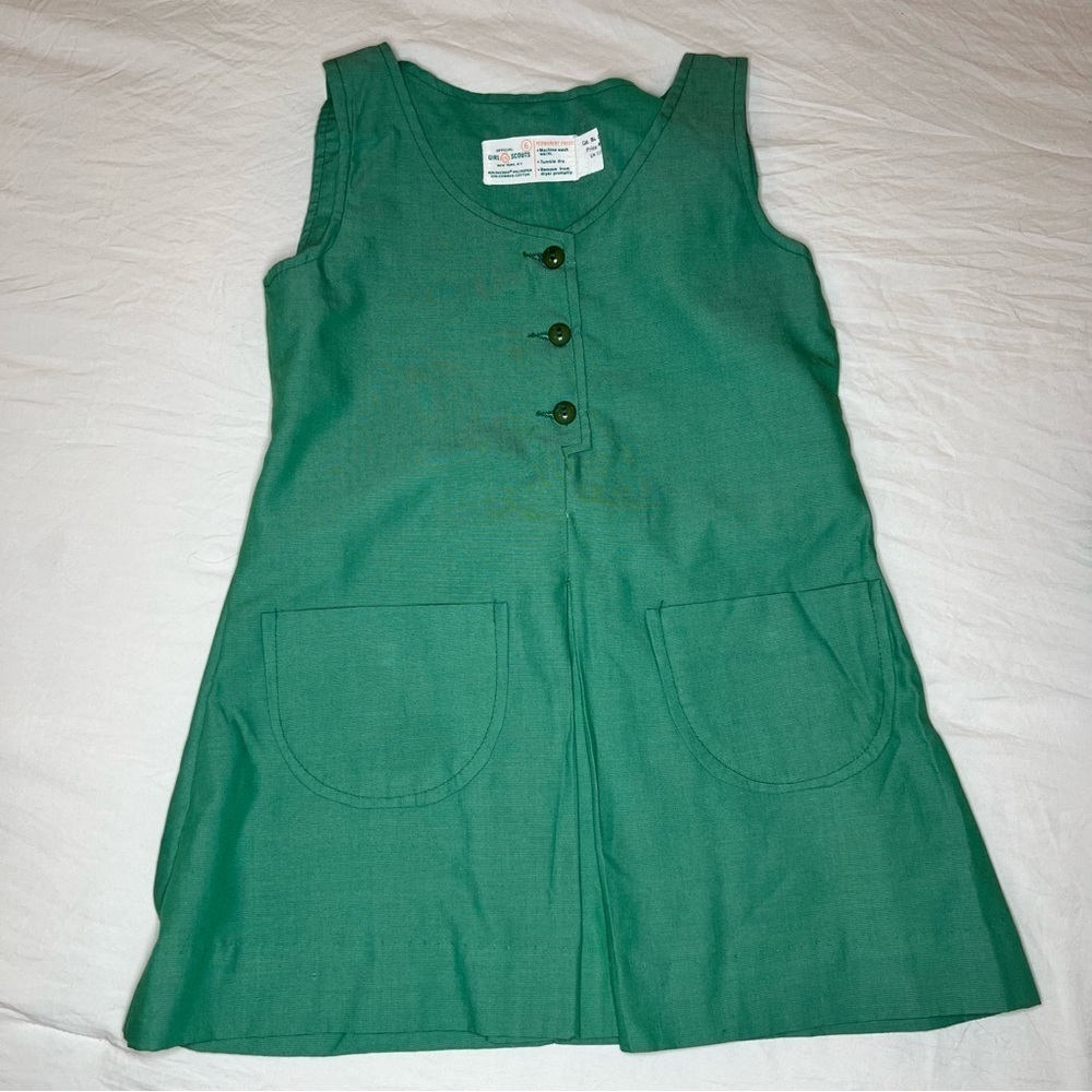 Vintage Girl Scout Uniform Jumper Shirt Shorts & Sash Girls Size 6 & 7 - 1970's - Picture 2 of 15